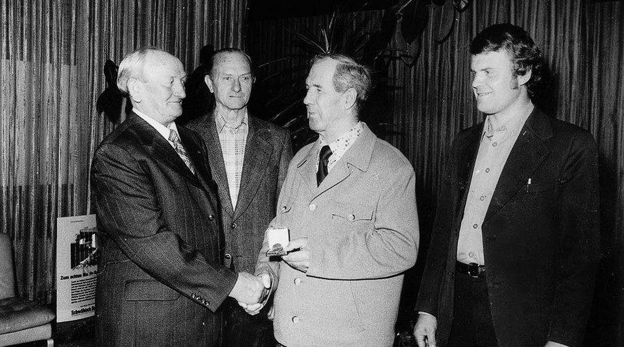 1979 - 2. Vorstand Hermann Eberl wurde nach 24jähriger Tätikgeit verabschiedet